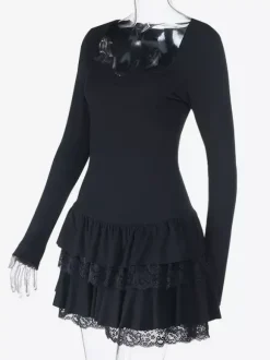 Robe courte en dentelle à col carré pour femme - Robe moulante noire à volants gothiques superposés et manches longues - Tenue de soirée printanière 2026