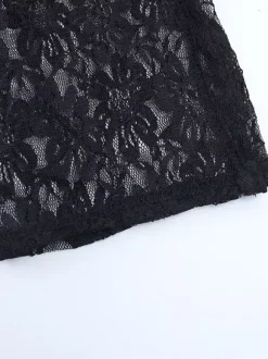 Robe courte en dentelle florale transparente pour femme - Robe moulante noire à col montant et manches longues de style gothique - Tenues de soirée printanières 2026
