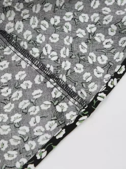 Robe courte vintage à fleurs pour femme - Manches bouffantes et ceinture - Col pointu - Tenue romantique pour une soirée en amoureux 2026