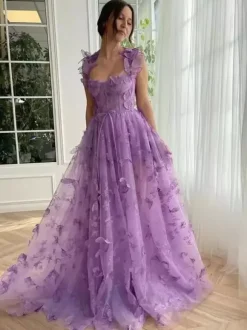 Robe de bal en dentelle florale décolleté en c艙ur coupe trapèze sans manches style papillon