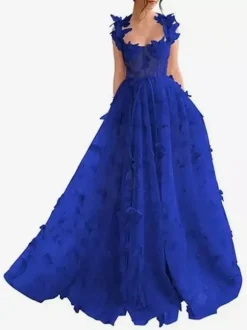 Robe de bal en dentelle florale décolleté en c艙ur coupe trapèze sans manches style papillon