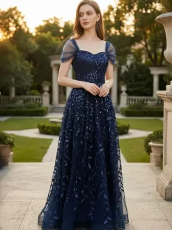Robe de bal longue bleu profond à paillettes décolleté en c艙ur et épaules dénudées été 2026