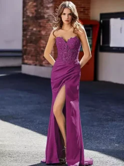 Robe de bal robe de soirée bustier zip sur dos haut en dentelle jupe fendue en satin au sol