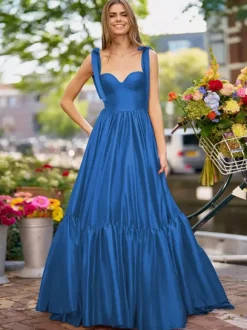 Robe de bal trapèze col en c艙ur soie élastique comme du Satin sans manches volants robes d'invitées de mariage
