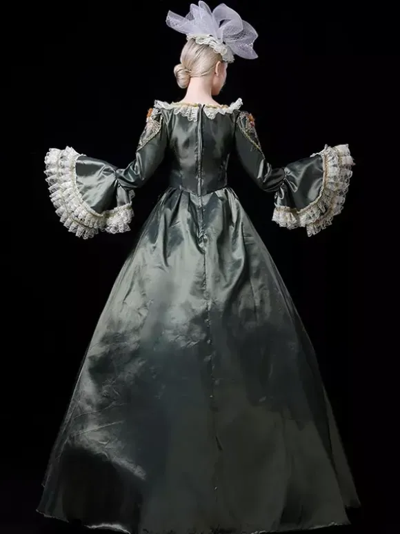 Robe de bal victorienne rococo vintage pour femme manches évasées ornées de dentelle.