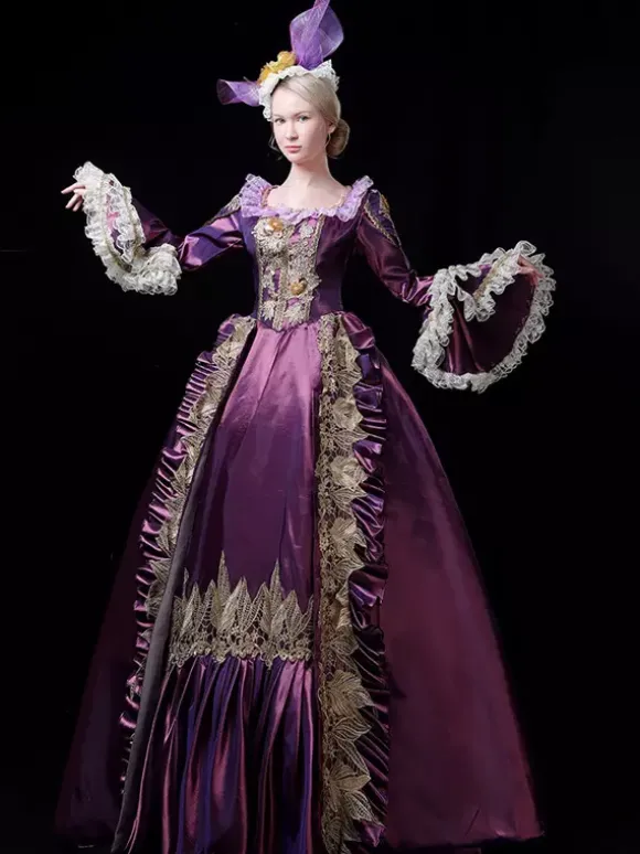 Robe de bal victorienne rococo vintage pour femme manches évasées ornées de dentelle.