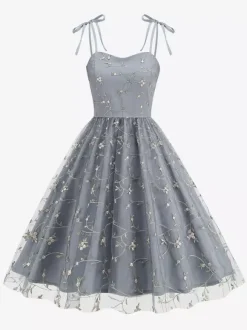 Robe de bal vintage années 1950 à fleurs pour femme - Robe midi trapèze en maille brodée et bretelles nouées - Collection été 2026