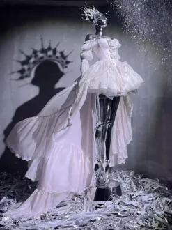 Robe de ballet Sweet Lolita noire à manches longues et n艙uds avec traîne.