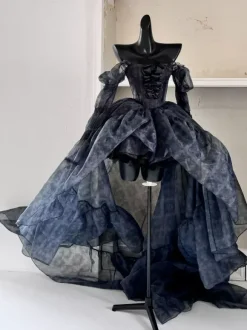 Robe de ballet Sweet Lolita noire à manches longues et n艙uds avec traîne.