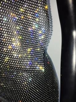 Robe de club noire à capuche avec strass robe sexy sans manches