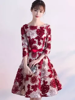 Robe de cocktail col bateau demi-manche bleu marine foncé longueur au genou Robe de soirée
