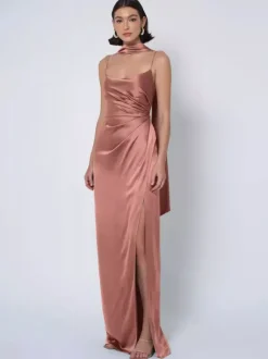 Robe de demoiselle d'honneur en tissu satiné robe de bal longueur au sol robe de soirée de mariage
