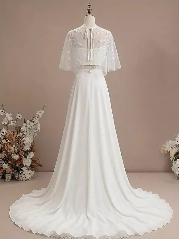 Robe de mariée 3 pièces en dentelle et satin décolleté illusion fermeture éclair manches mi-longues