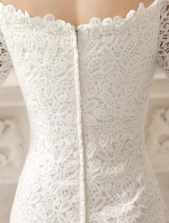 Robe de mariée courte col bateau manche longue zip sur dos en dentelle