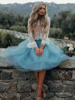 Robe de mariée courte manche longue top en dentelle jupe en tulle 2 pièces
