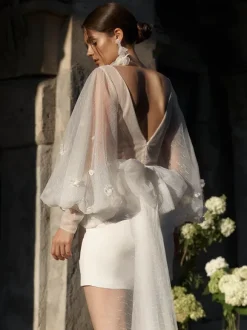 Robe de mariée courte robe mariage civil en dentelle décoré des fleurs col v manche longue noeud sur dos