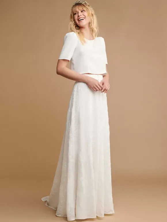 Robe de mariée deux pièces Top en crêpe jupe en mousseline boutonnée sur dos