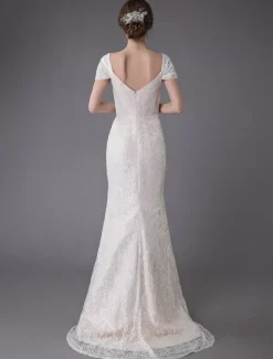 Robe de mariée ivoire en dentelle col en coeur manche courte zip sur dos Robe de mariage