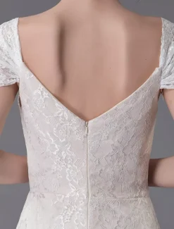Robe de mariée ivoire en dentelle col en coeur manche courte zip sur dos Robe de mariage