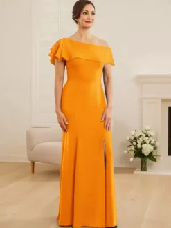 Robe de mariée pour mère asymétrique épaule dénudée manches courtes sirène volants robes d'invitées de mariage