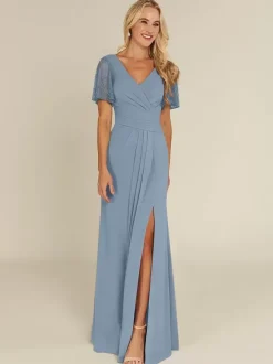 Robe de mariée pour mère col en v manches courtes gaine robes d'invitées perlées pour mariage