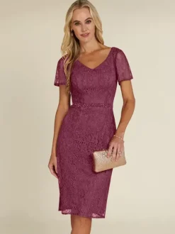 Robe de mariée pour mère col en V manches courtes dentelle courte longueur aux genoux robes d'invitées de mariage