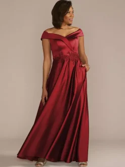 Robe de mariée pour mère col bateau sans manches ligne a embellissement en dentelle robes d'invitées de mariage