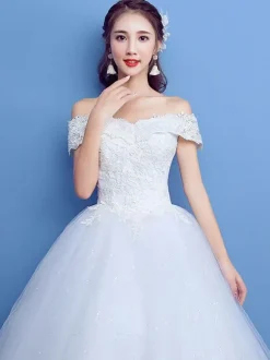 Robe de mariée princesse en tulle ivoire hors de l'épaule longueur au sol Robe de mariage