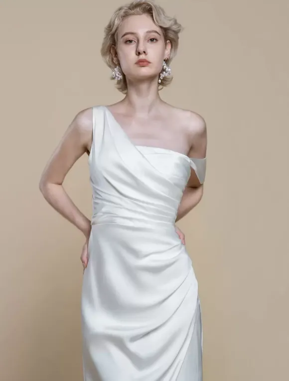 Robe de mariée simple à décolleté sirène sans manches en dentelle 20 cm