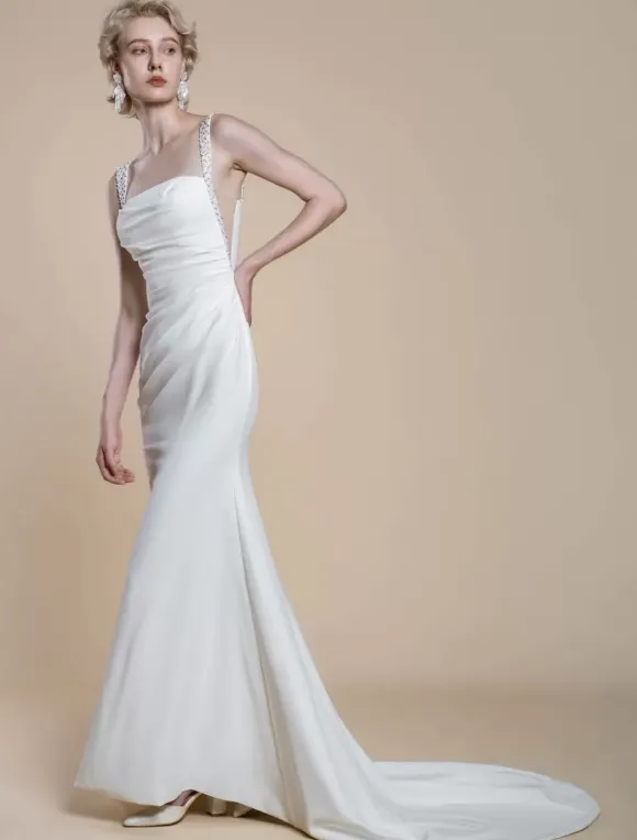 Robe de mariée simple à décolleté sans manches avec perles et sirène