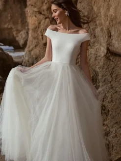 Robe de mariée simple blanche col bateau haut en satin jupe plissée en tulle à traîne Robe de mariage