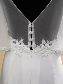 Robe de mariée simple en dentelle avec décolleté illusion et manches courtes robe de bal en dentelle 40 cm