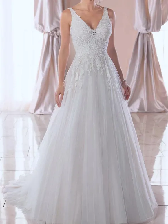 Robe de mariée simple robe de mariage col V boutonné sur dos en dentelle à traîne