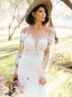 Robe de mariée sirène robe de mariage col V manche longue en dentelle à traîne