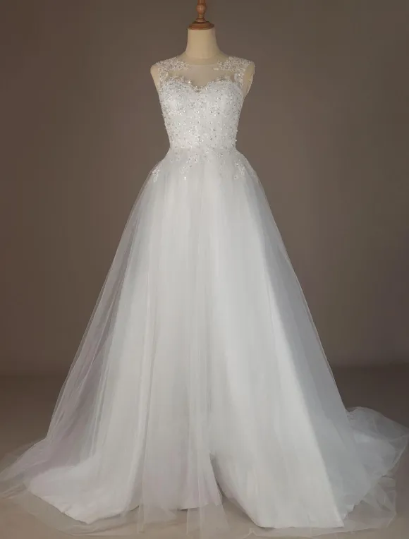 Robe de mariée trapèze ivoire en tulle col rond en dentelle jupe plissée robe de mariage