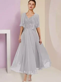 Robe de mère de mariée deux pièces col v manche courte en mousseline de soie