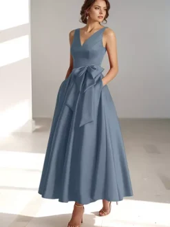 Robe de mère de mariée robe d'invitée de mariage a-line col V sans manche décoré de noeud