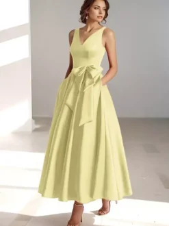 Robe de mère de mariée robe d'invitée de mariage a-line col V sans manche décoré de noeud