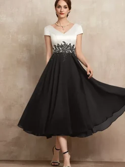 Robe de mère en dentelle col en v manches courtes ligne a longueur thé robes d'invitées pour mariage