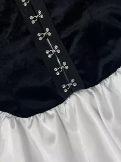 Robe de soirée blanche sans manches bustier et dos nu