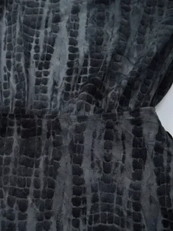 Robe de soirée bleue en polyester manches courtes dos nu robe d'été