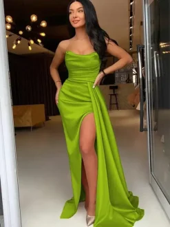 Robe de soirée fourreau en Satin tissé élastique col bateau avec traîne fendue sur le devant robes de soirée formelles