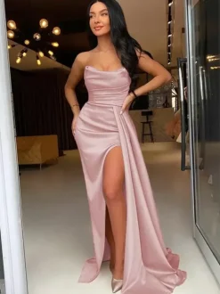 Robe de soirée fourreau en Satin tissé élastique col bateau avec traîne fendue sur le devant robes de soirée formelles