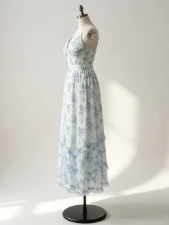 Robe de soirée longue à volants superposés et à bretelles fendues 2026