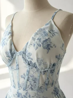Robe de soirée longue à volants superposés et à bretelles fendues 2026