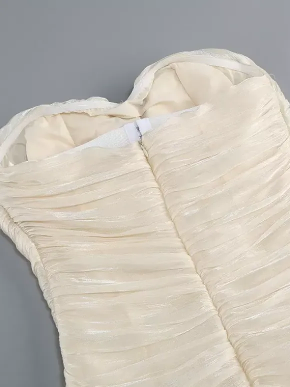 Robe de soirée longue abricot sans bretelles dos nu chic et semi-formelle