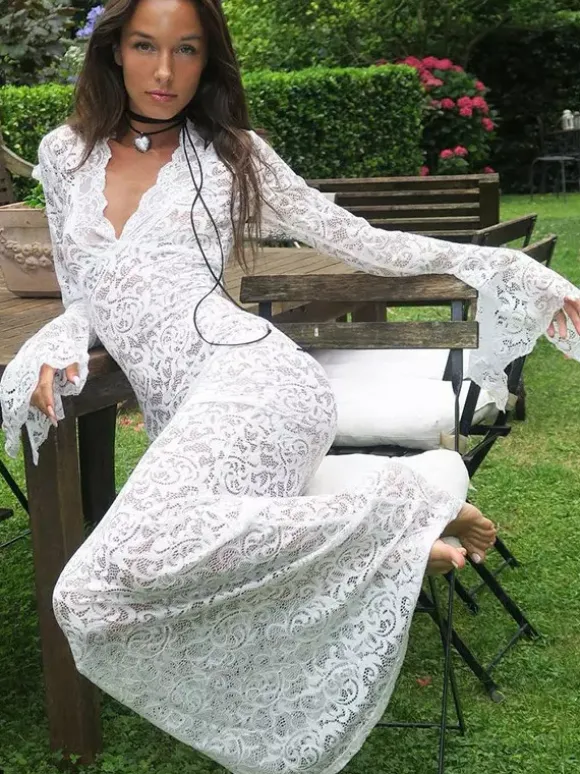 Robe de soirée longue blanche en dentelle à col en V et manches longues transparente sexy et semi-formelle