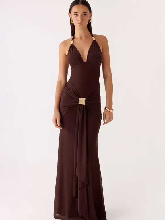 Robe de soirée longue marron café col en V sans manches sexy semi-formelle