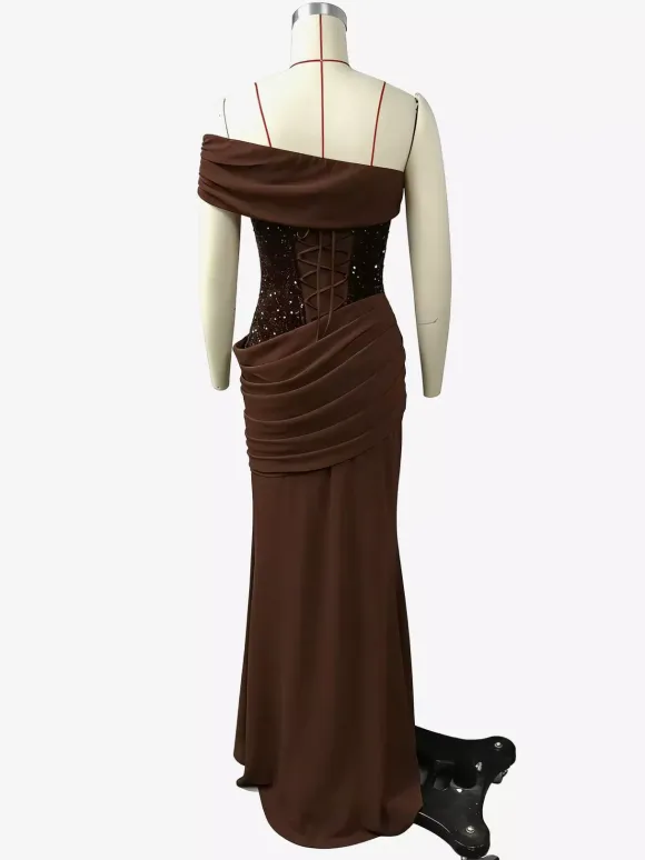 Robe de soirée maxi à sequins asymétrique et taille froncée collection 2026