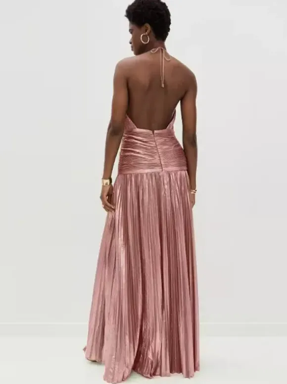 Robe de soirée maxi dorée sans manches et dos nu élégante et semi-formelle